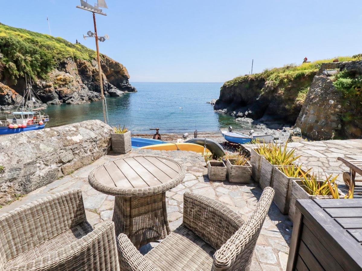 Beach Cottage Helston Exterior foto